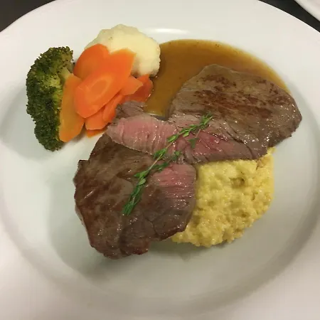 Radhotel Schischek 3*