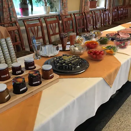 Hotel Radhotel Schischek 3*