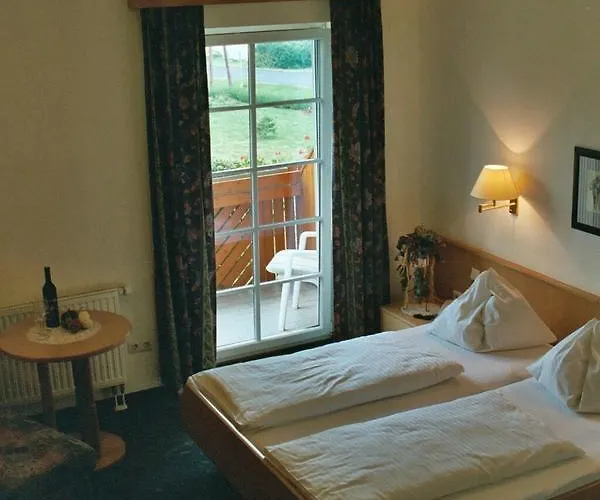 Radhotel Schischek 3*